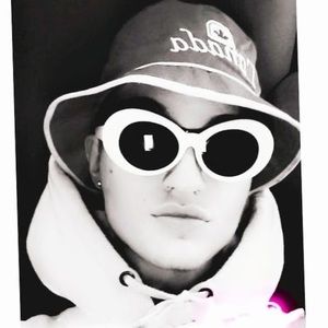 Meet your Posher, Paul